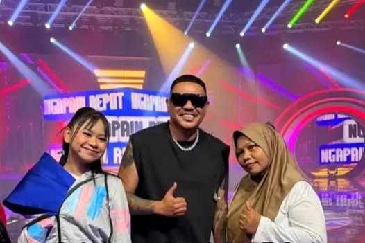 August BA7 Duety Toton Hold “Con